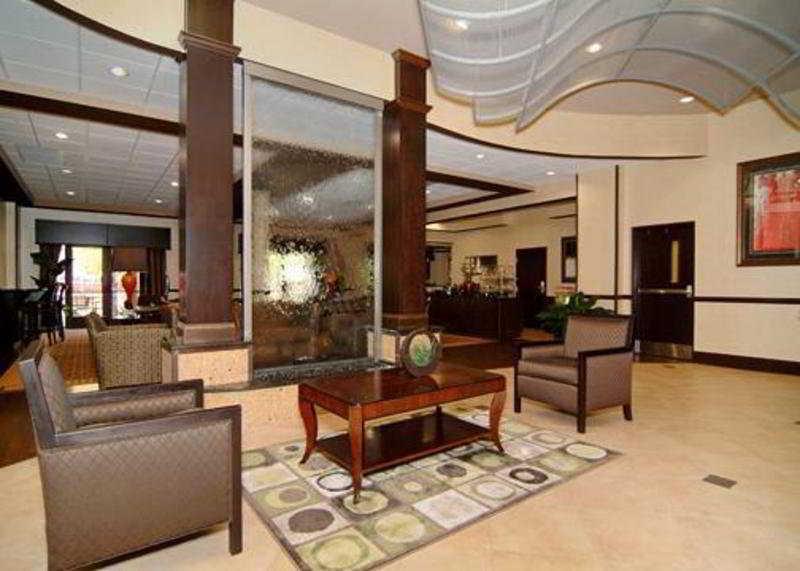 Holiday Inn Express & Suites Lexington By Ihg מראה חיצוני תמונה