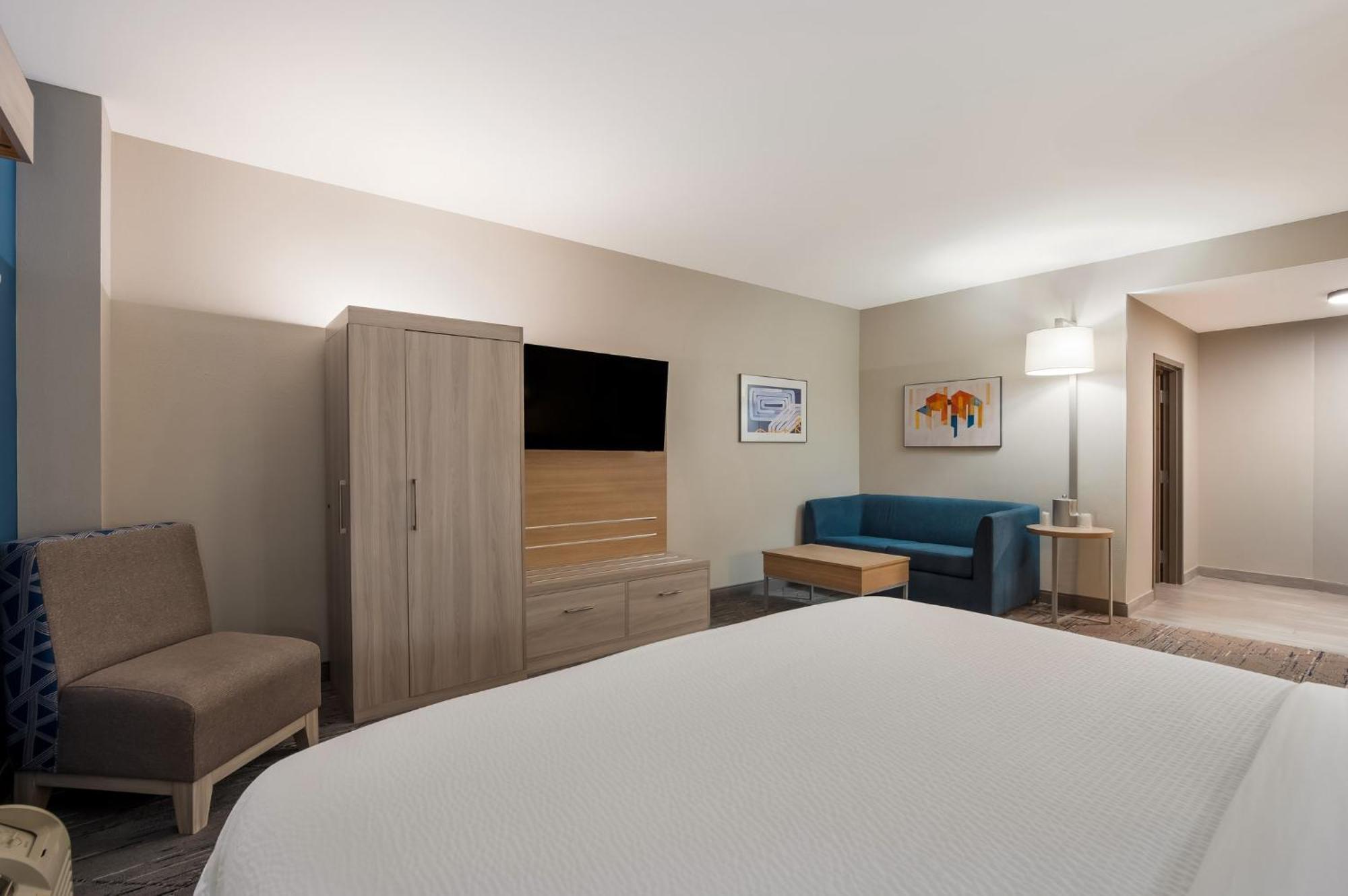 Holiday Inn Express & Suites Lexington By Ihg מראה חיצוני תמונה
