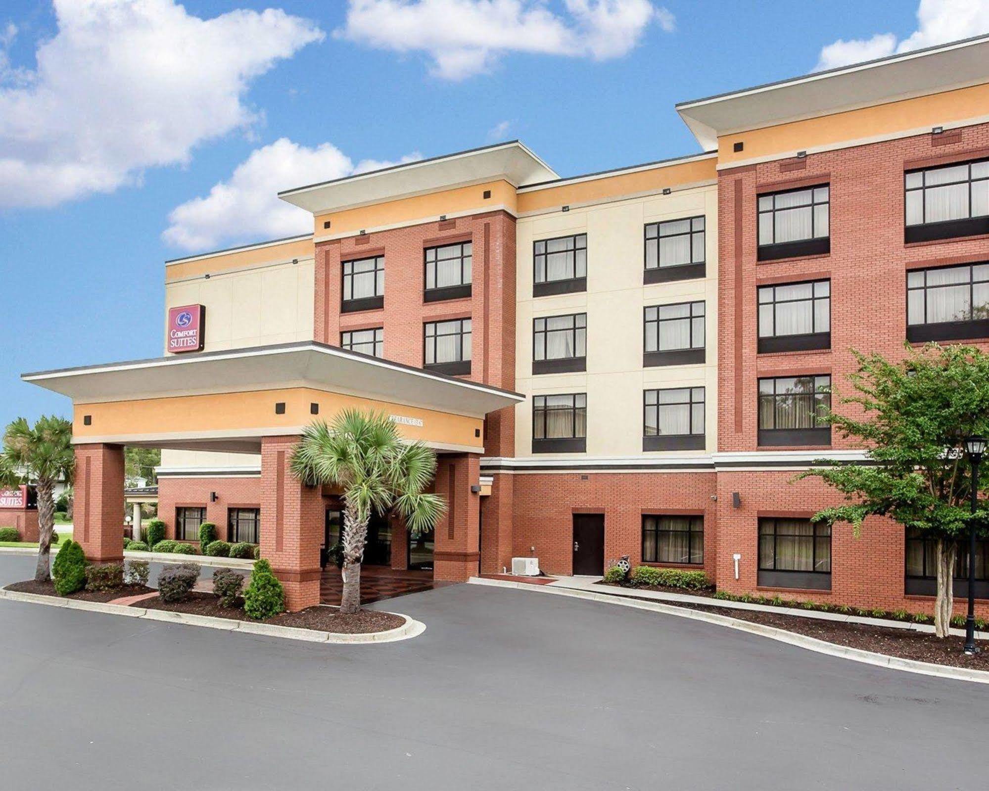 Holiday Inn Express & Suites Lexington By Ihg מראה חיצוני תמונה
