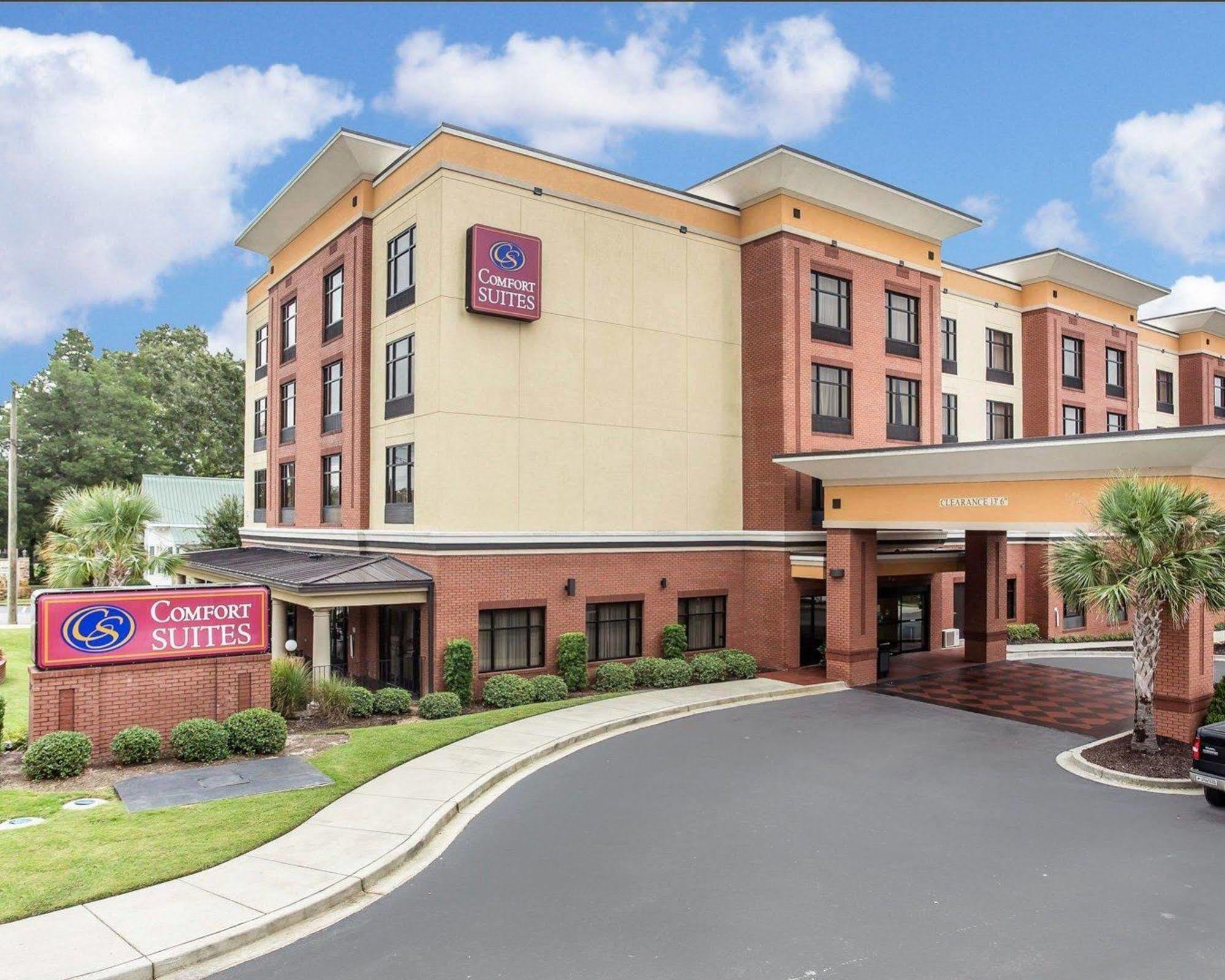 Holiday Inn Express & Suites Lexington By Ihg מראה חיצוני תמונה